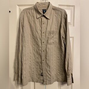Men’s Kuhl Long Sleeve Button Up SzL very good condition